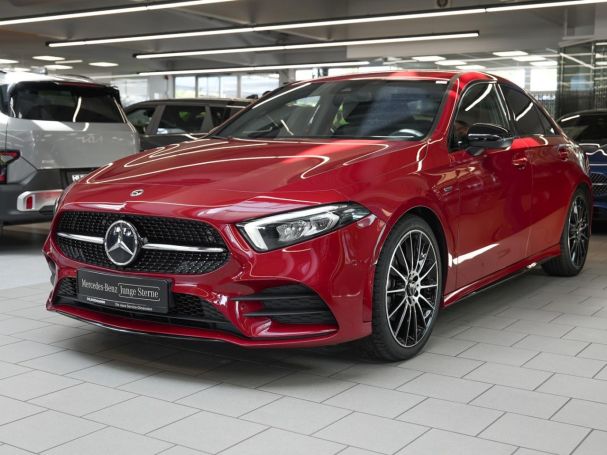 Mercedes-Benz A 200 Limousine AMG Night MBUXNavi+ Kamera