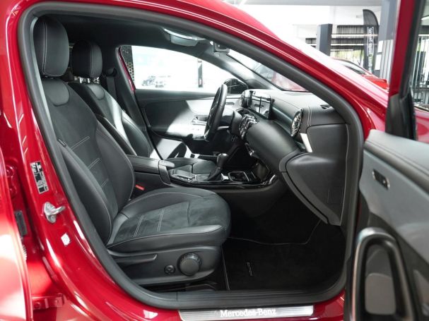 Mercedes-Benz A 200 Limousine AMG Night MBUXNavi+ Kamera