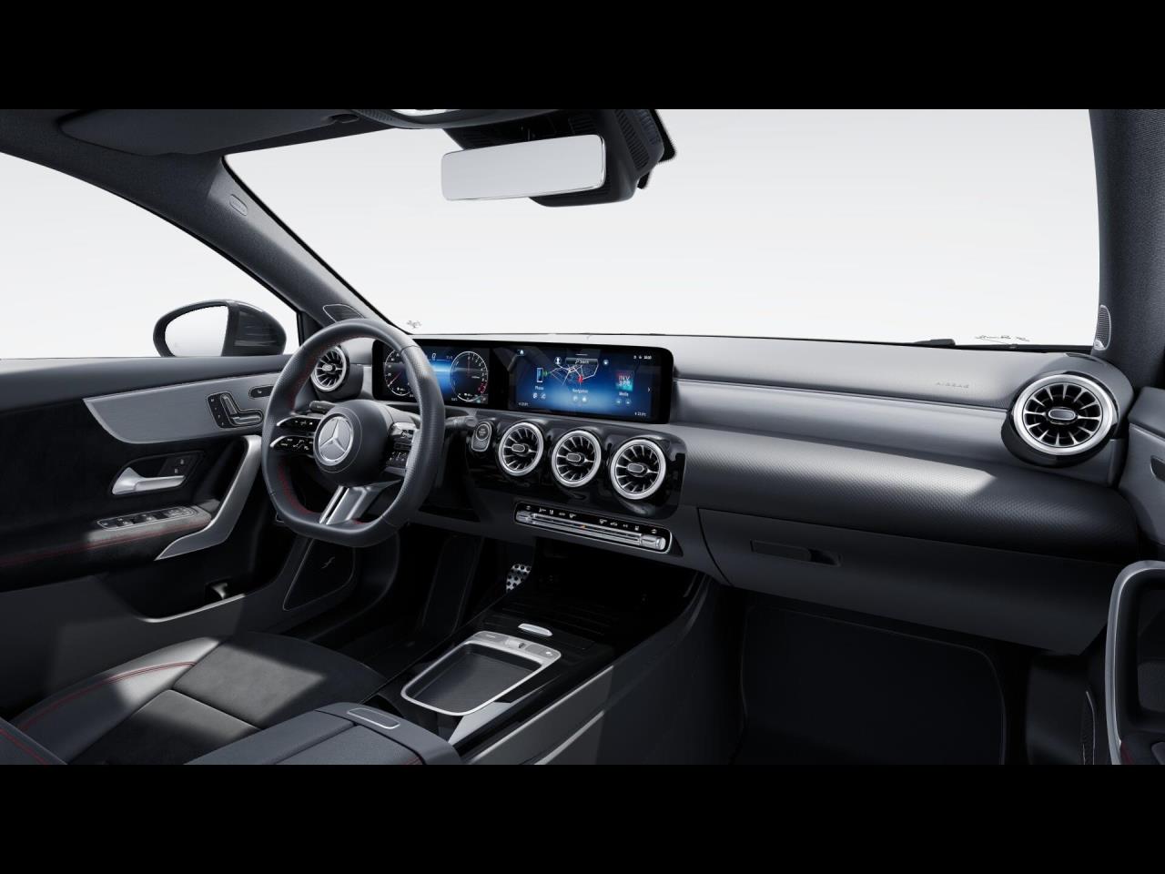 Mercedes-Benz A 250 e Limousine AMG Night Panorama 360° AHK