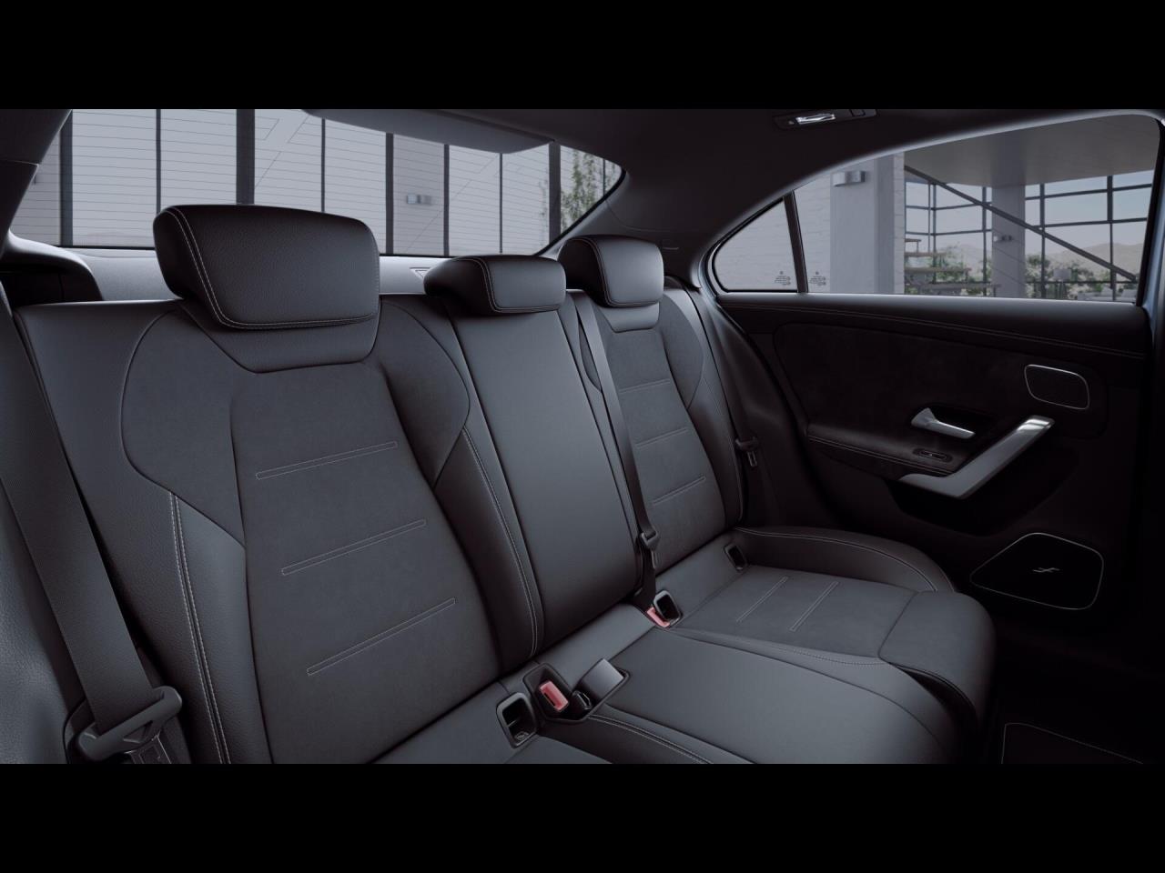 Mercedes-Benz A 250 e Limousine AMG Night Panorama 360° AHK