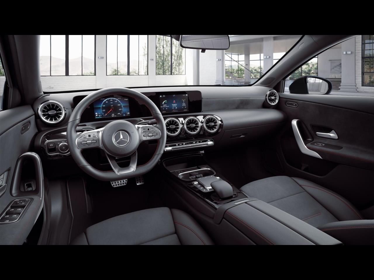 Mercedes-Benz A 250 e Limousine AMG Night Panorama Kamera