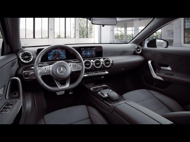 Mercedes-Benz A 250 e Limousine AMG Night Panorama Kamera