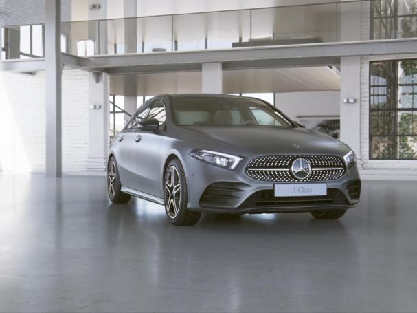 Mercedes-Benz A 250 e Limousine AMG Night Panorama Kamera