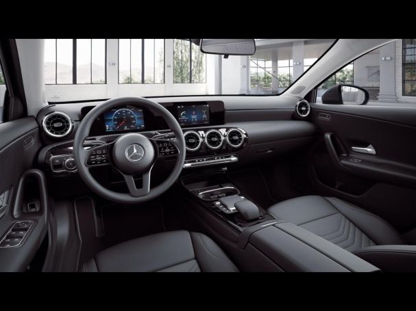 Mercedes-Benz A 250 e Limousine Style Panorama Kamera AHK