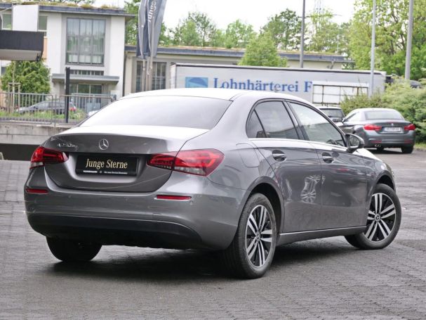 Mercedes-Benz A 250 e Limousine Style Panorama Kamera AHK