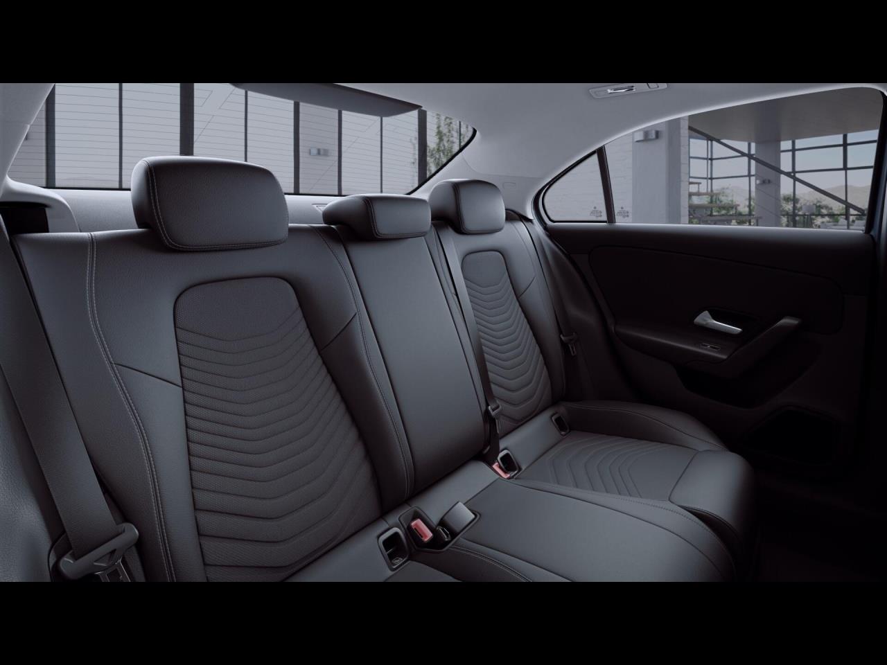 Mercedes-Benz A 250 e Limousine Style Panorama Kamera AHK