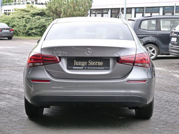 Mercedes-Benz A 250 e Limousine Style Panorama Kamera AHK