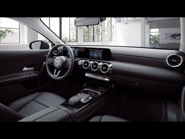 Mercedes-Benz A 250 e Limousine Style Panorama Kamera AHK