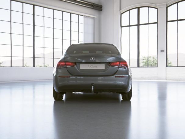 Mercedes-Benz A 250 e Limousine Style Panorama Kamera AHK
