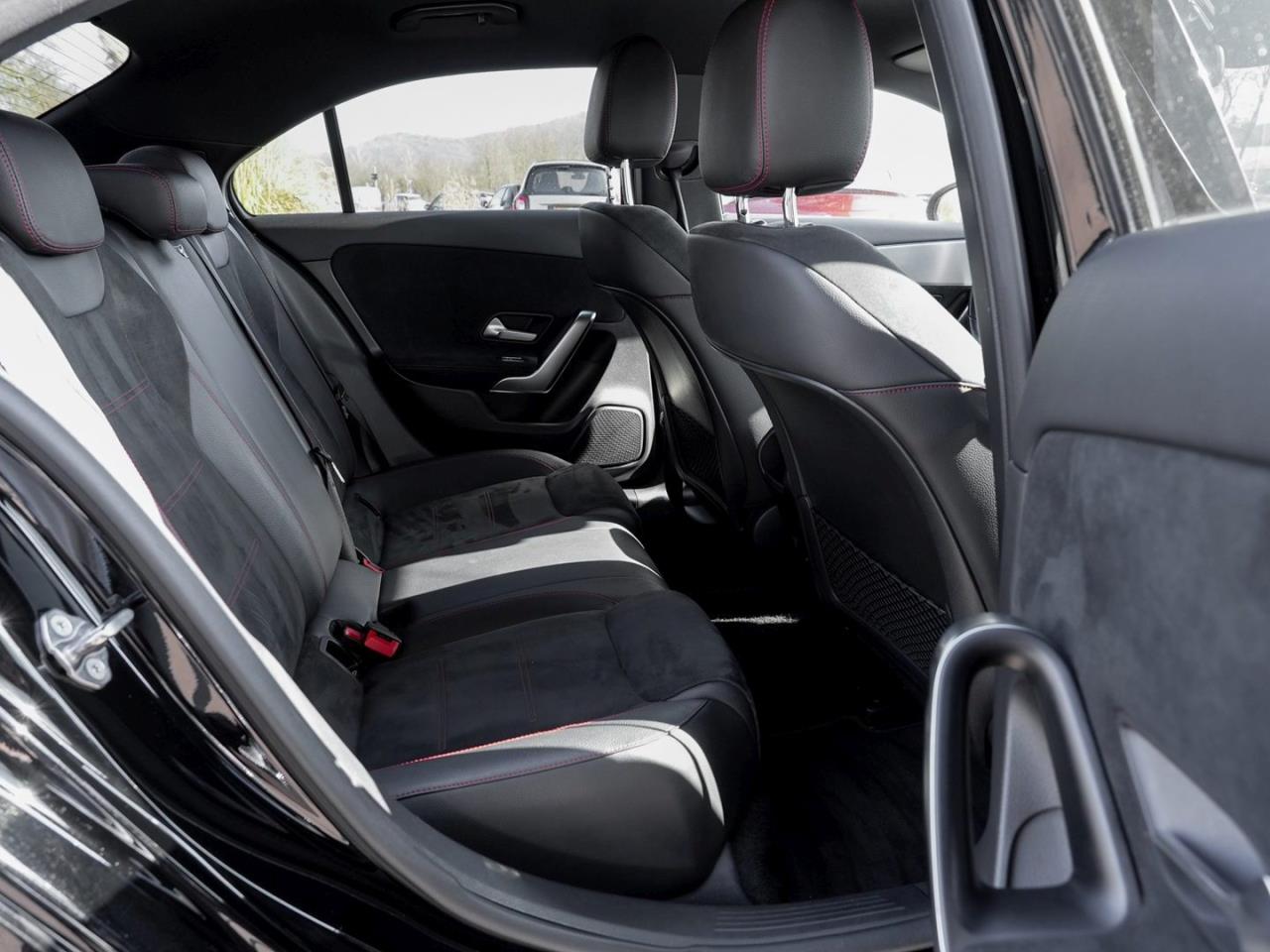 Mercedes-Benz A 250 e Limousine AMG Night MBUX Navi Kamera SHZ