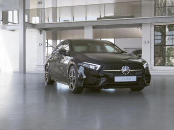 Mercedes-Benz A 250 e Limousine AMG Night Kamera Totwinkel