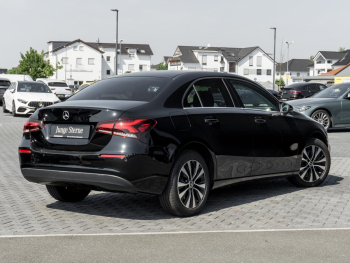 Mercedes-Benz A 250 e Limousine Style MBUXNavi+ AHK SpurH