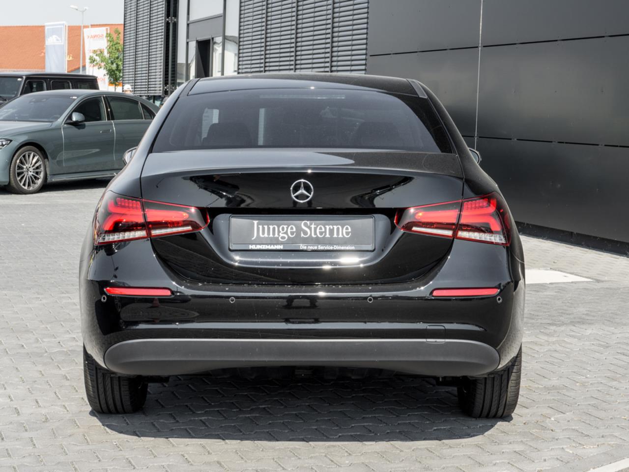 Mercedes-Benz A 250 e Limousine Style MBUXNavi+ AHK SpurH