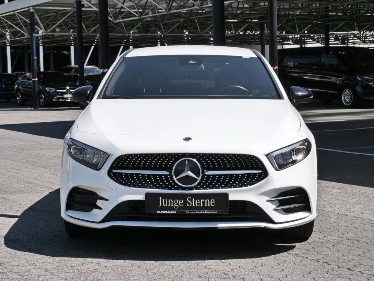 Mercedes-Benz A 250 e Limousine AMG Night MBUX Navi+ Spurhalte