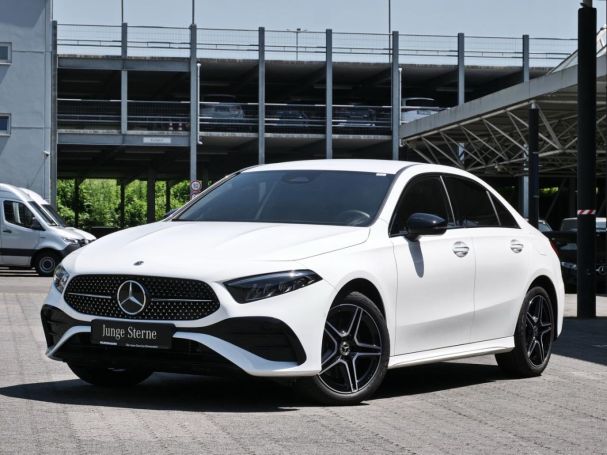 Mercedes-Benz A 250 e Limousine AMG Night Navi Spurhalte-Paket