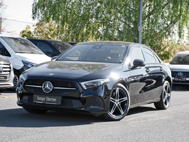 Mercedes-Benz A 250 Limousine Progressive Night 360° ParkA