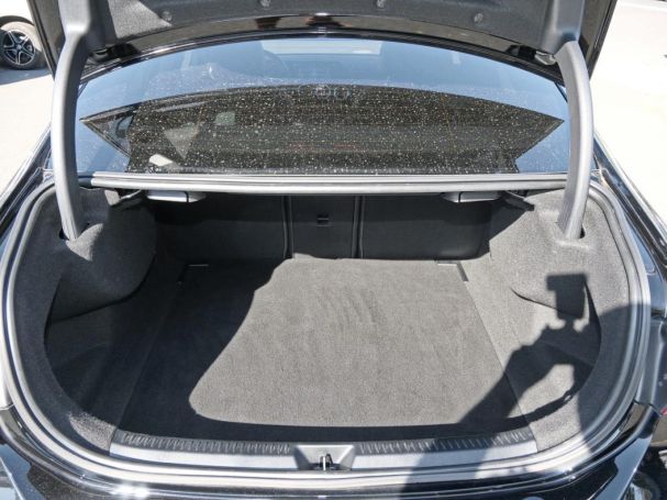 Mercedes-Benz A 250 Limousine Progressive Night 360° ParkA