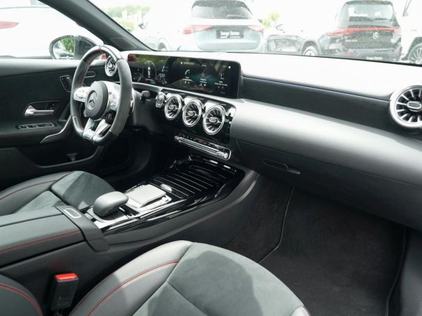 Mercedes-Benz A 35 AMG 4M Limousine Night Panorama Distronic