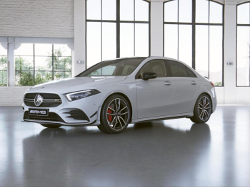 Mercedes-Benz A 35 AMG 4M Limousine Night Panorama Distronic