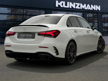 Mercedes-Benz A 35 AMG 4M Limousine Night Panorama Distronic