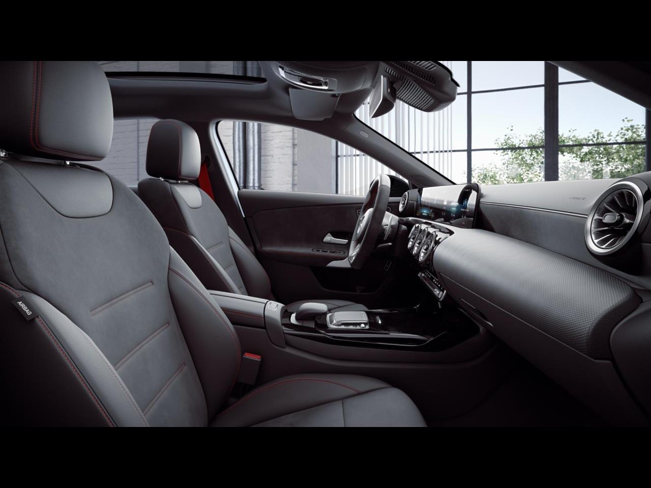 Mercedes-Benz A 35 AMG 4M Limousine Night Panorama Distronic