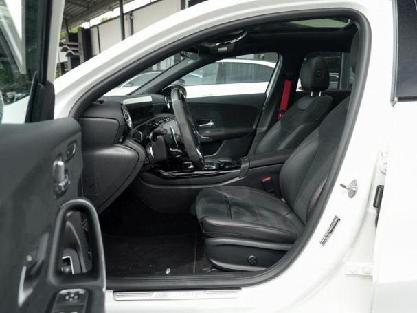 Mercedes-Benz A 35 AMG 4M Limousine Night Panorama Distronic