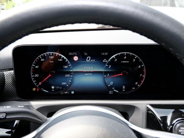 Mercedes-Benz A 160  Progressive MBUXNavi+ Kamera Spiegel-P