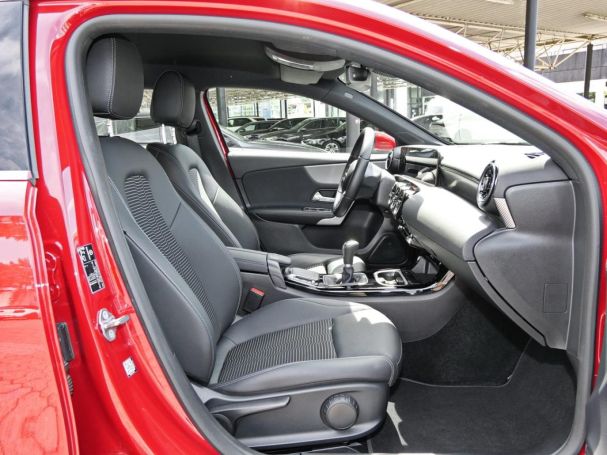 Mercedes-Benz A 160  Progressive MBUXNavi+ Kamera Spiegel-P