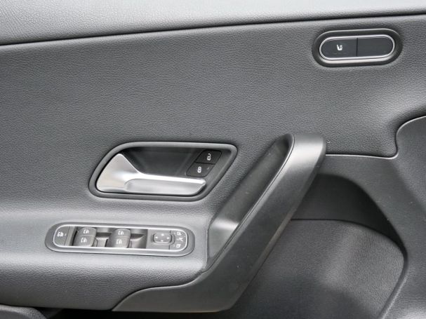 Mercedes-Benz A 180 d MBUXNavi Kamera Spiegel-Paket