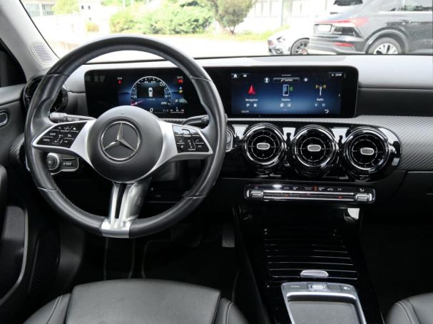 Mercedes-Benz A 180 d MBUXNavi Kamera Spiegel-Paket
