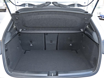 Mercedes-Benz A 180 d AMG Night Kamera SpurH ParkA Ambiente