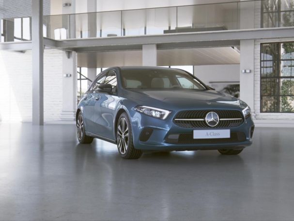 Mercedes-Benz A 180 Progressive Night Distronic Kamera ParkA