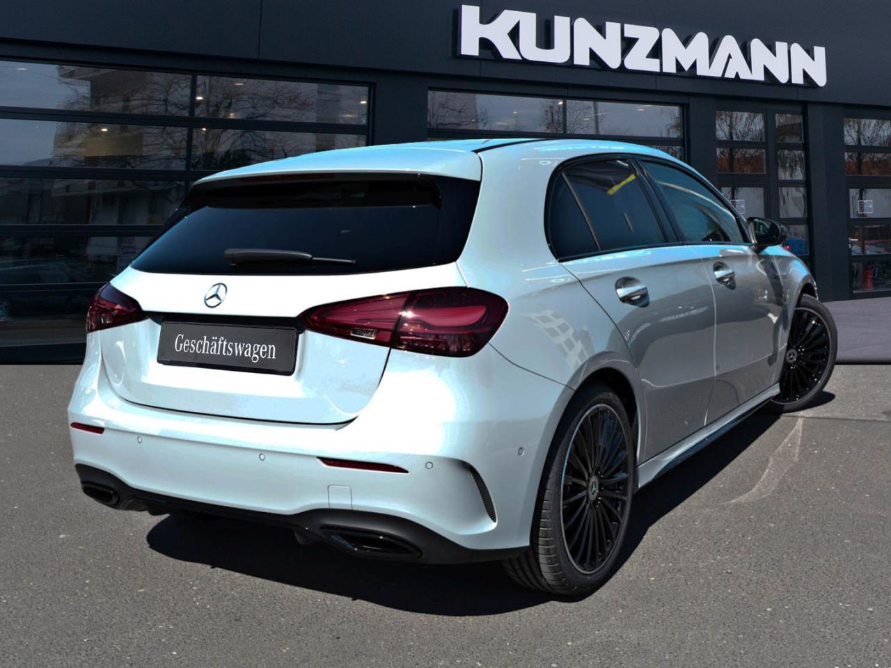 Mercedes-Benz A 180 Kompaktlimousine AMG Night Panorama Kamera