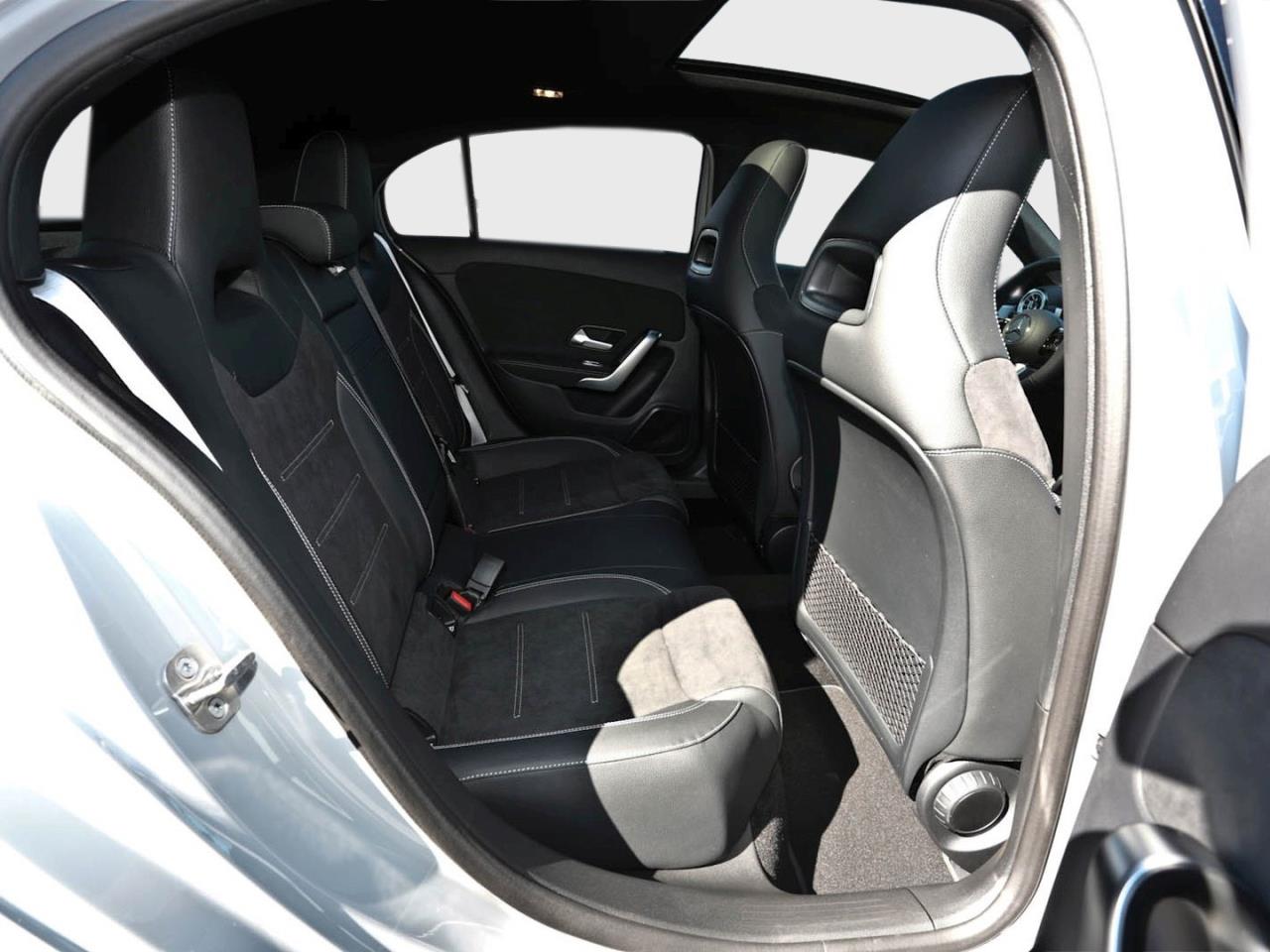 Mercedes-Benz A 180 Kompaktlimousine AMG Night Distronic AHK