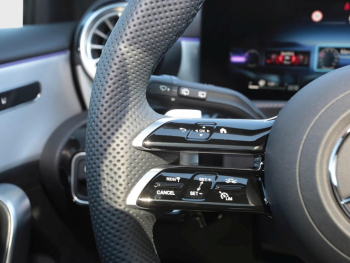 Mercedes-Benz A 180 Kompaktlimousine AMG Night Distronic AHK