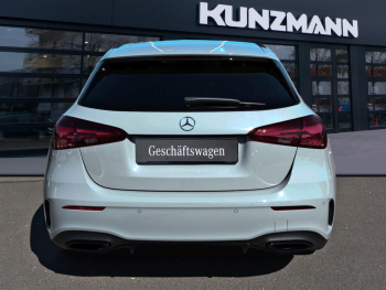 Mercedes-Benz A 180 Kompaktlimousine AMG Night Distronic AHK