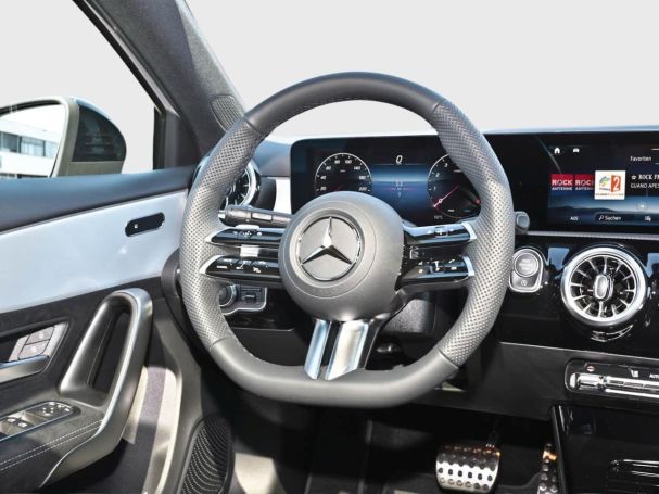 Mercedes-Benz A 180 Kompaktlimousine AMG Night Distronic AHK