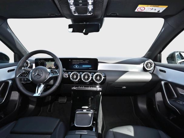 Mercedes-Benz A 180 Kompaktlimousine Progressive Distronic AHK