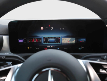 Mercedes-Benz A 180 Kompaktlimousine Progressive Distronic AHK