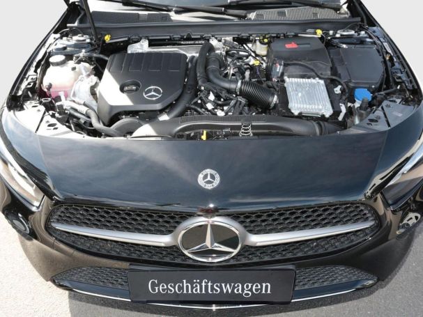 Mercedes-Benz A 180 Kompaktlimousine Progressive Distronic AHK