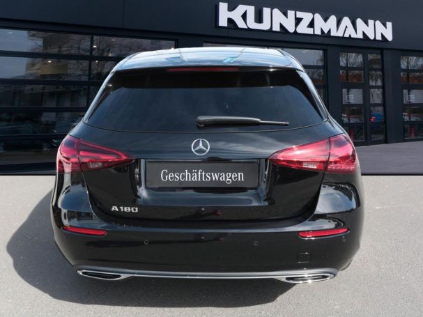 Mercedes-Benz A 180 Kompaktlimousine Progressive Distronic AHK