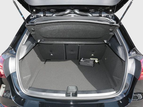 Mercedes-Benz A 180 Kompaktlimousine Progressive Distronic AHK