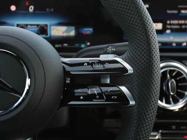 Mercedes-Benz A 180 Kompaktlimousine AMG Night Navi Kamera AHK