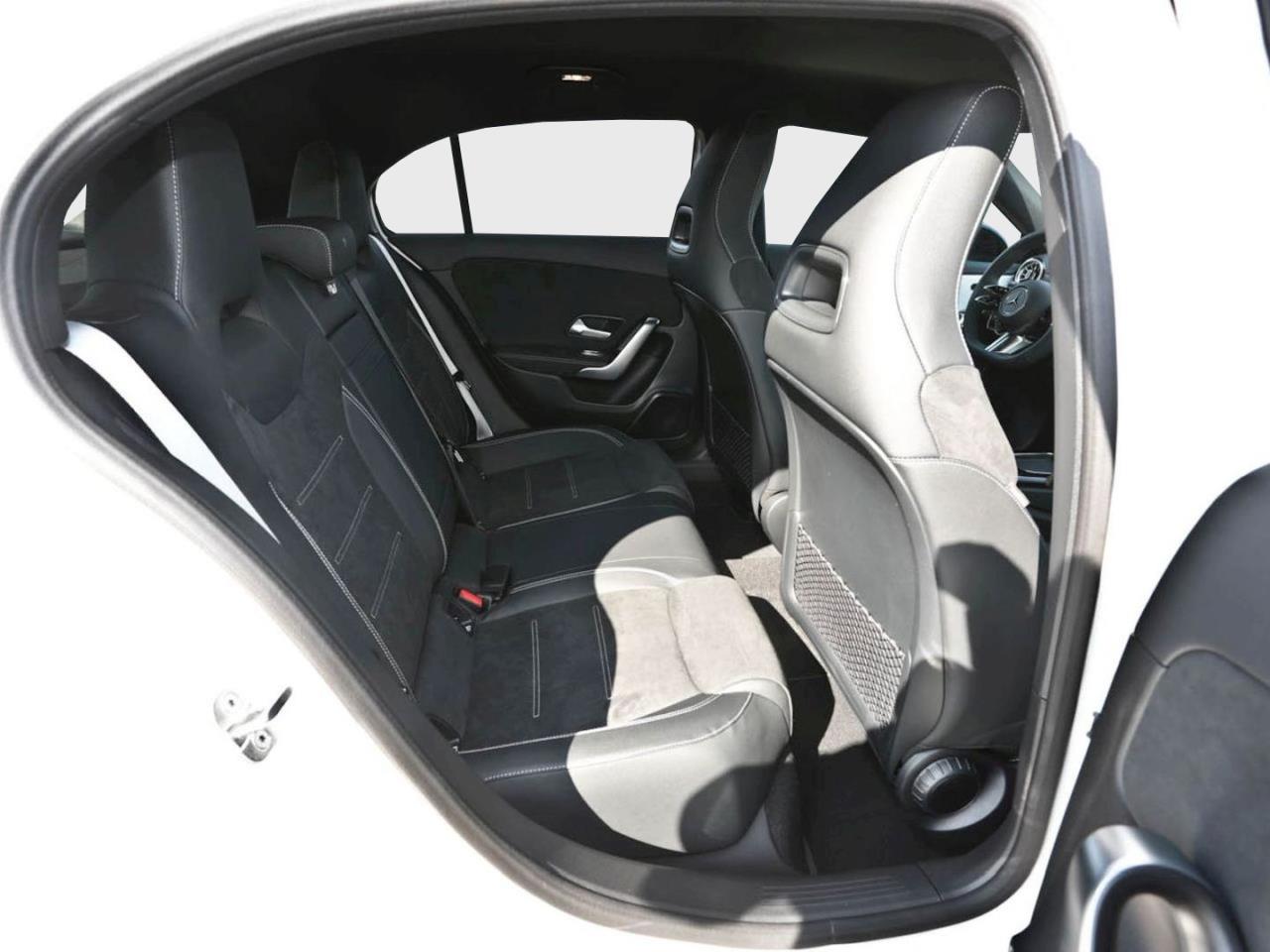 Mercedes-Benz A 180 Kompaktlimousine AMG Night Navi Kamera AHK