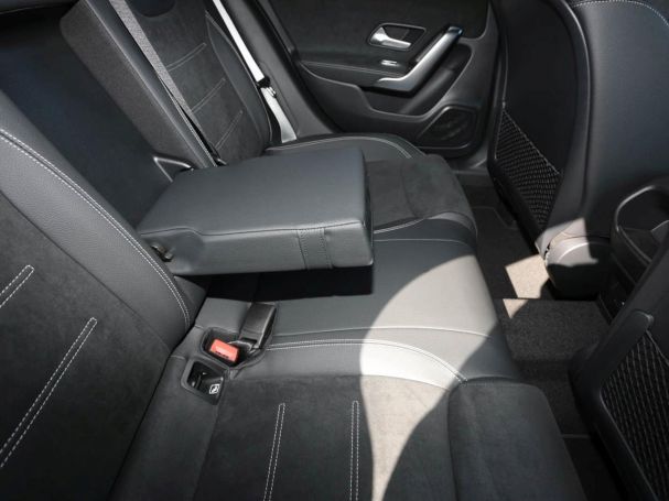 Mercedes-Benz A 180 Kompaktlimousine AMG Night Navi Kamera AHK