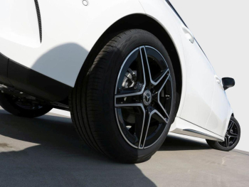 Mercedes-Benz A 180 Kompaktlimousine AMG Night Navi Kamera AHK