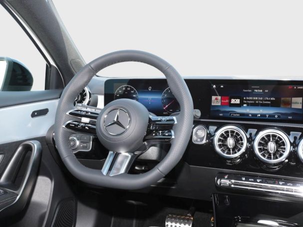 Mercedes-Benz A 180 Kompaktlimousine AMG Night Navi Kamera AHK