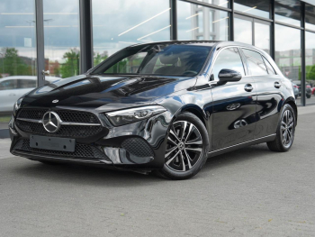 Mercedes-Benz A 180 Progressive Distronic SpurH Kamera AHK