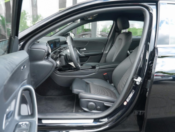 Mercedes-Benz A 180 Progressive Distronic SpurH Kamera AHK