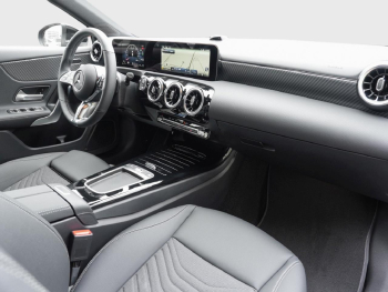 Mercedes-Benz A 180 Progressive Kamera Spurhalte Spiegel Park